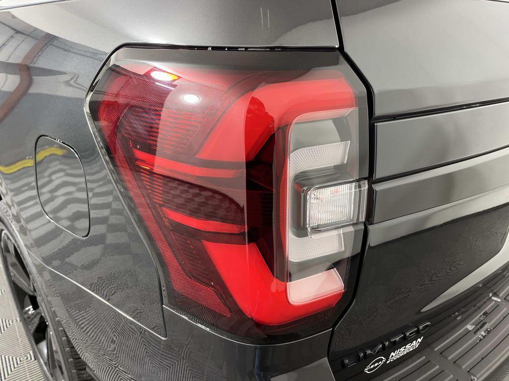 used 2023 Ford Expedition car, priced at $50,948