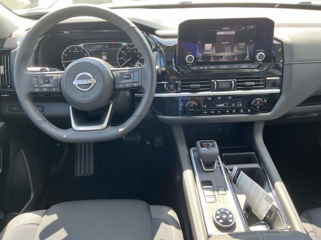 new 2025 Nissan Pathfinder car, priced at $34,289