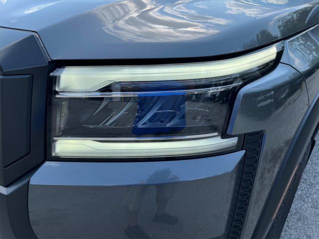 new 2025 Nissan Frontier car, priced at $41,781