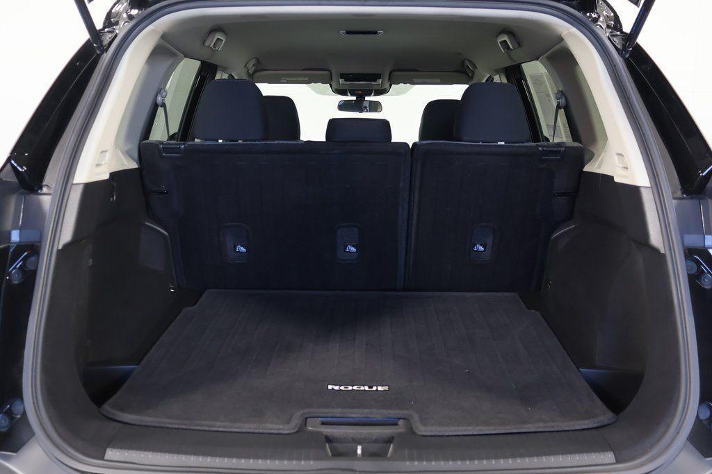 used 2022 Nissan Rogue car, priced at $21,999