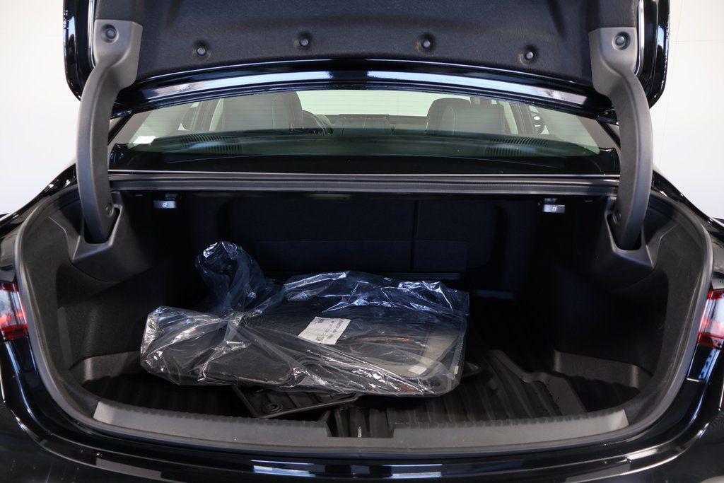 used 2025 Acura TLX car, priced at $38,999