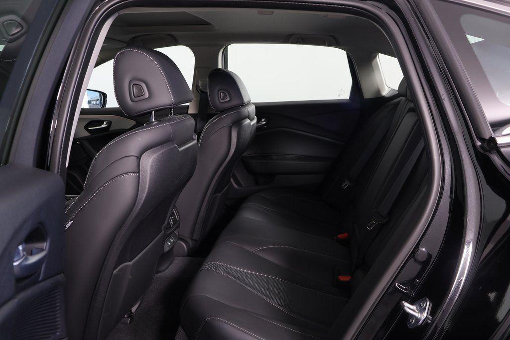 used 2025 Acura TLX car, priced at $38,999
