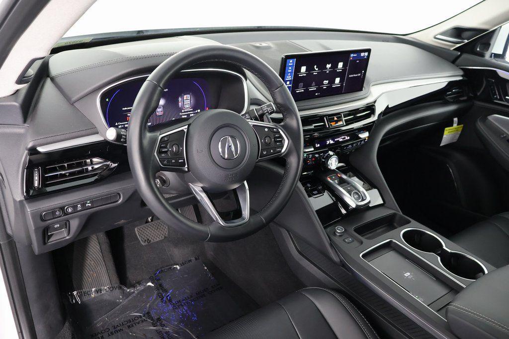 used 2025 Acura MDX car, priced at $47,999
