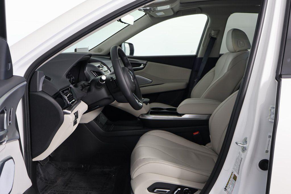 new 2025 Acura RDX car, priced at $49,250