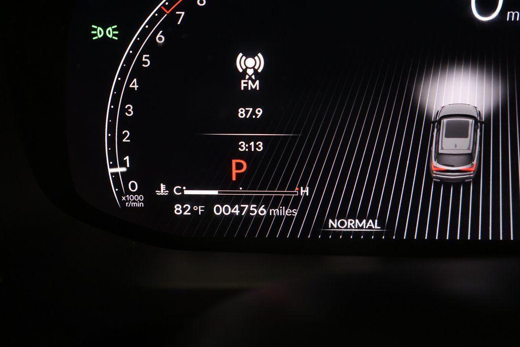 used 2025 Acura MDX car, priced at $47,999