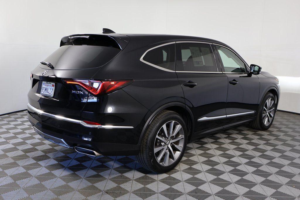 used 2025 Acura MDX car, priced at $47,999