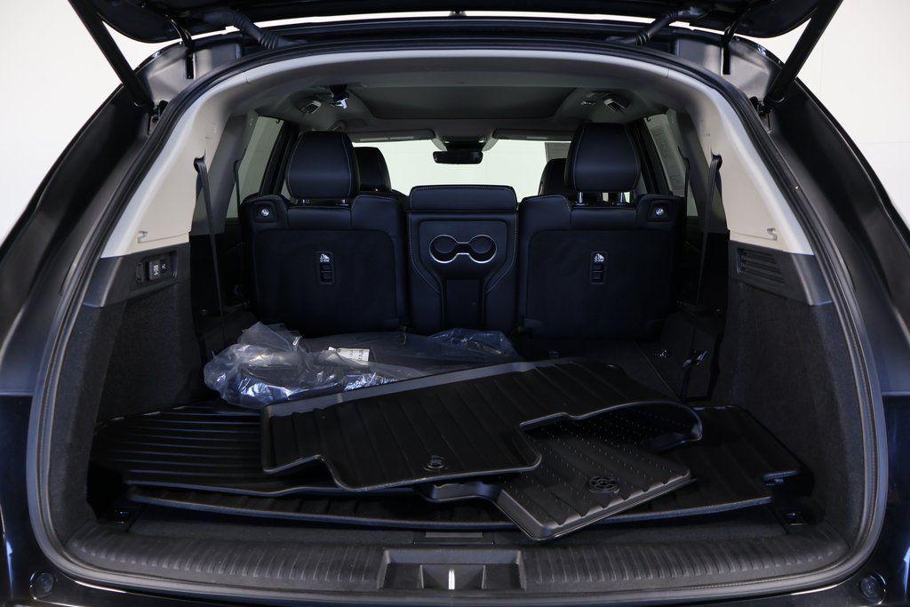 used 2025 Acura MDX car, priced at $47,999