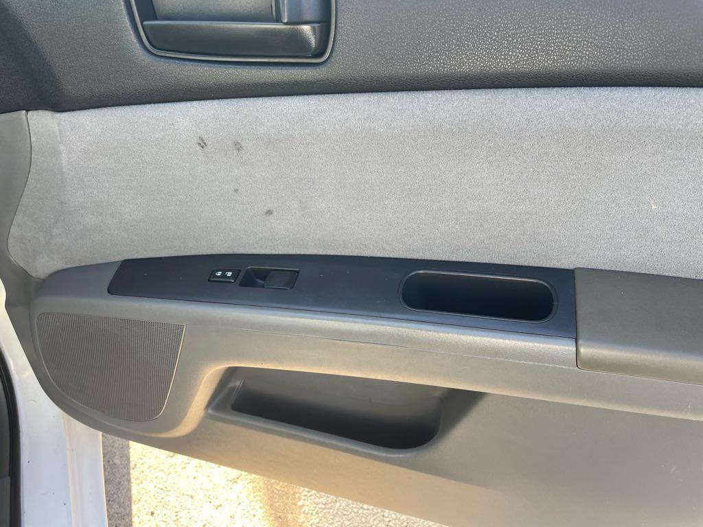 used 2009 Nissan Sentra car, priced at $4,999