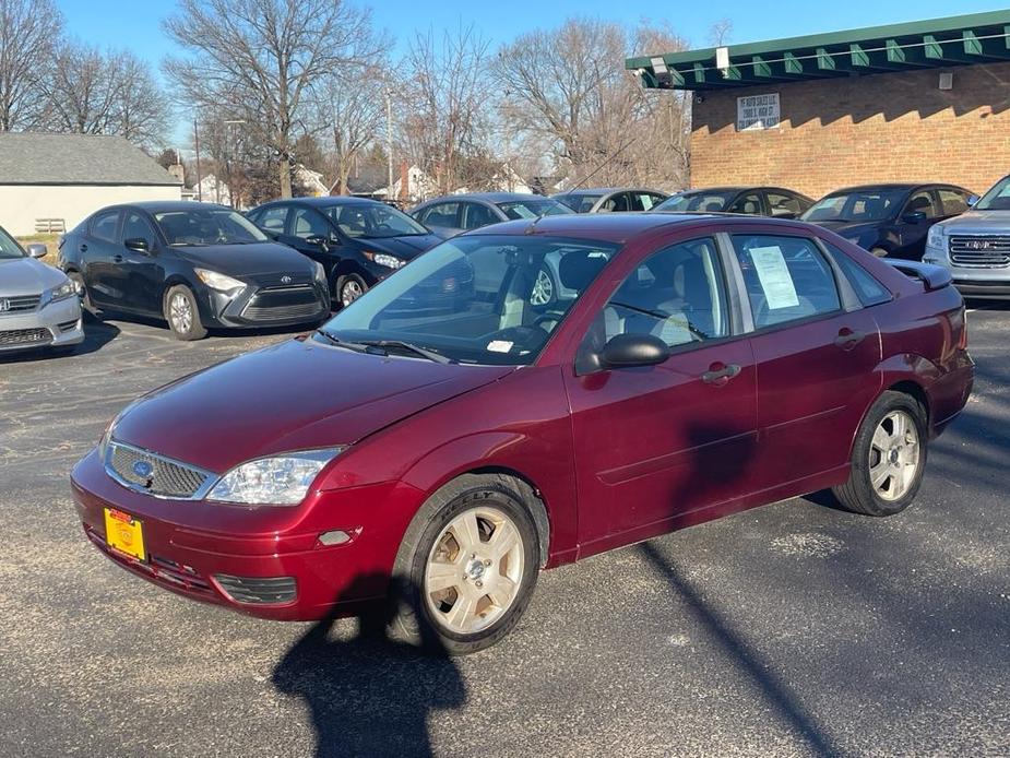 used 2007 Ford Focus car, priced at $3,298