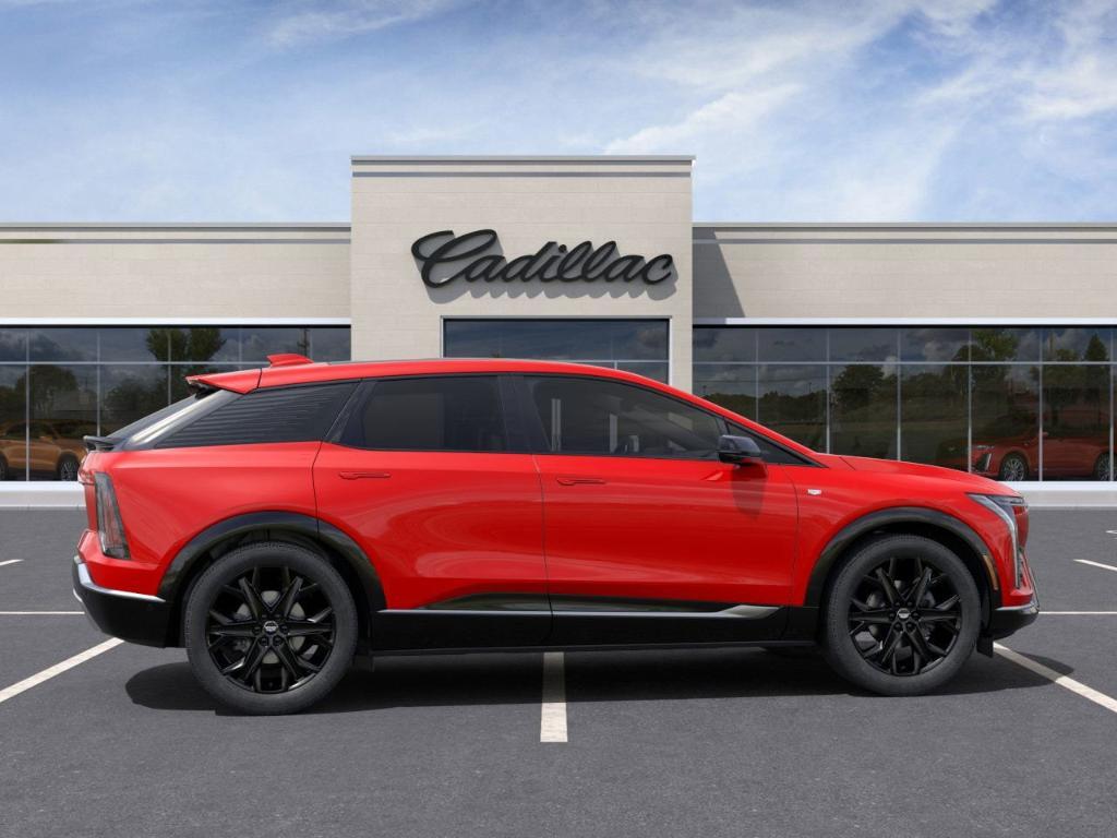 new 2025 Cadillac OPTIQ car, priced at $56,581