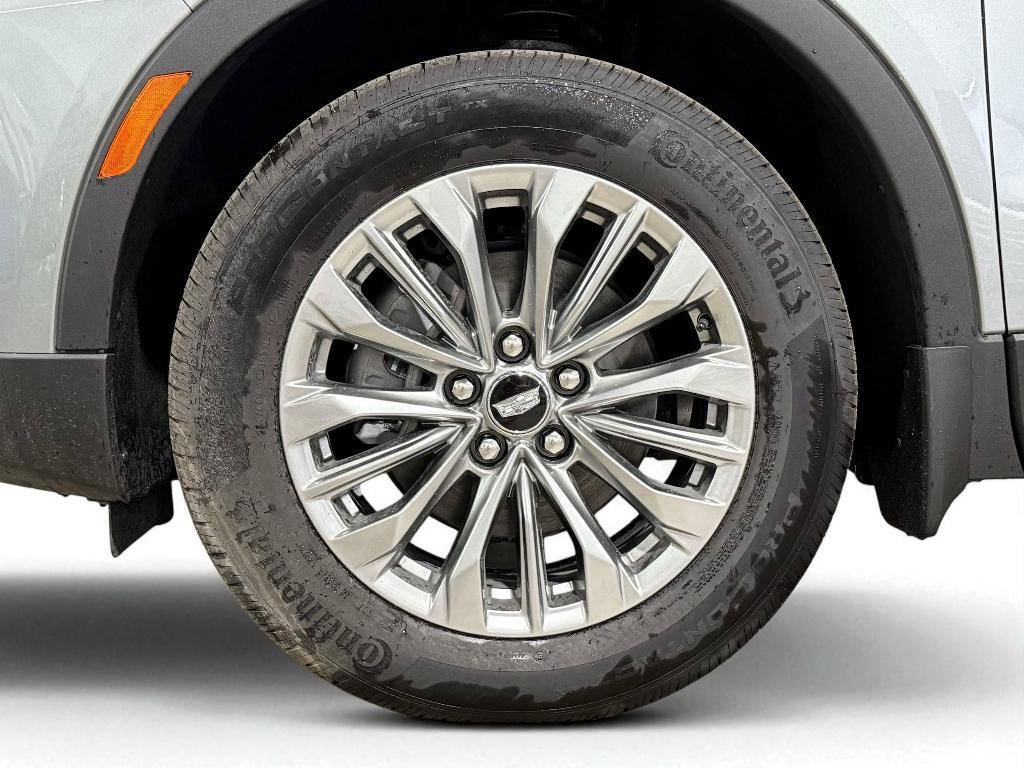 new 2025 Cadillac XT4 car, priced at $43,231