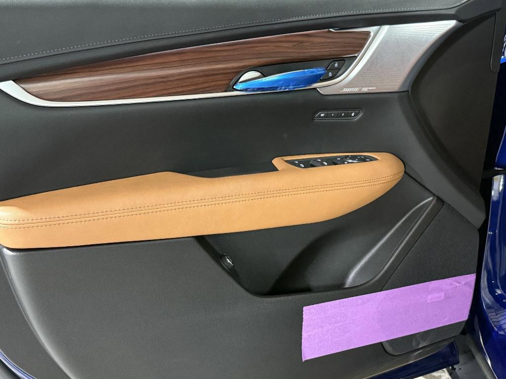 new 2025 Cadillac XT5 car, priced at $57,290