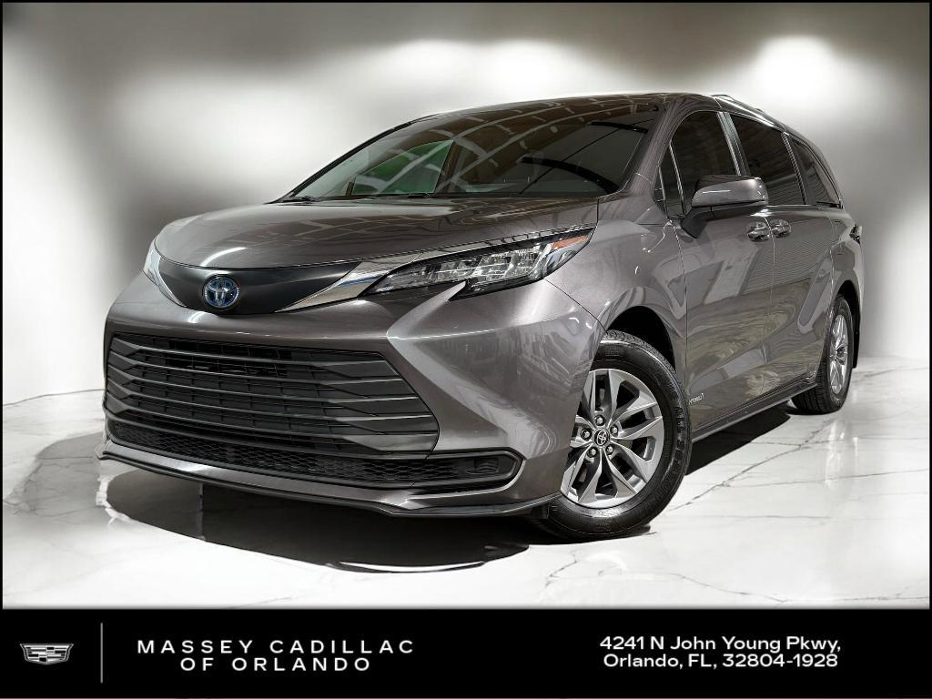 used 2021 Toyota Sienna car, priced at $27,999