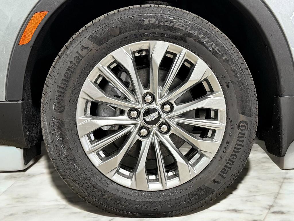 new 2025 Cadillac XT4 car, priced at $41,681