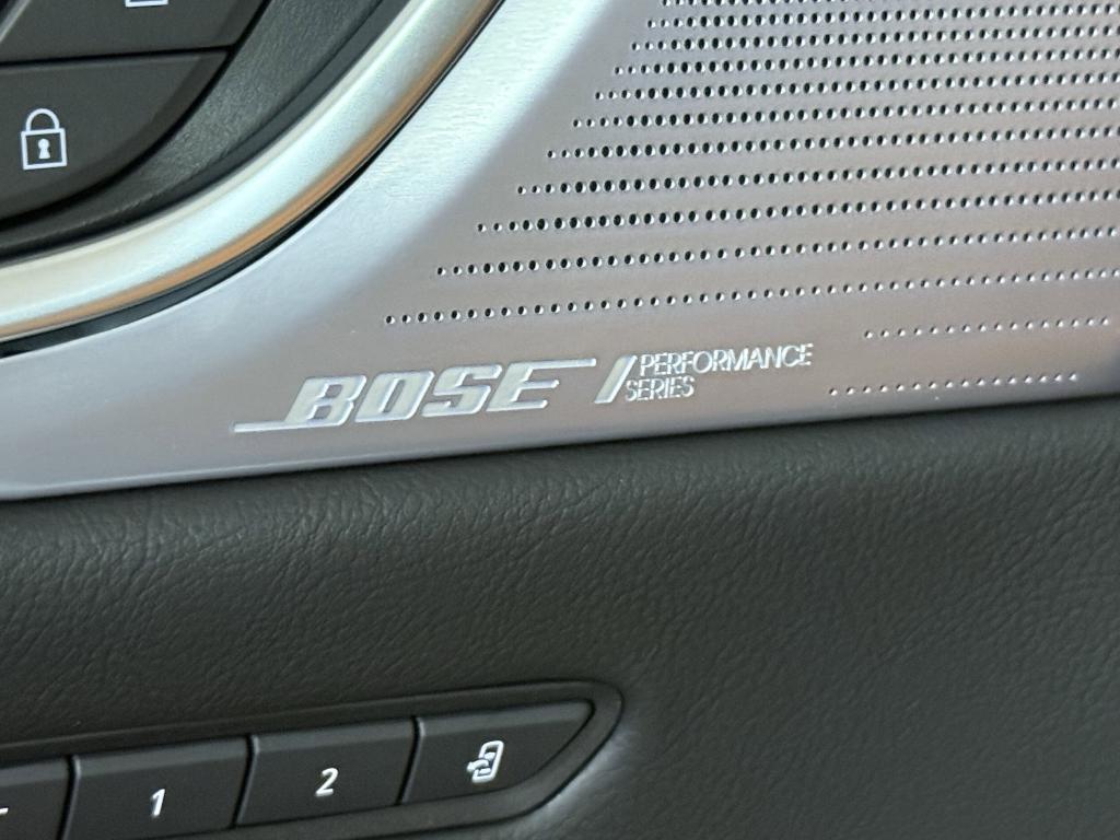 new 2025 Cadillac XT5 car, priced at $57,781