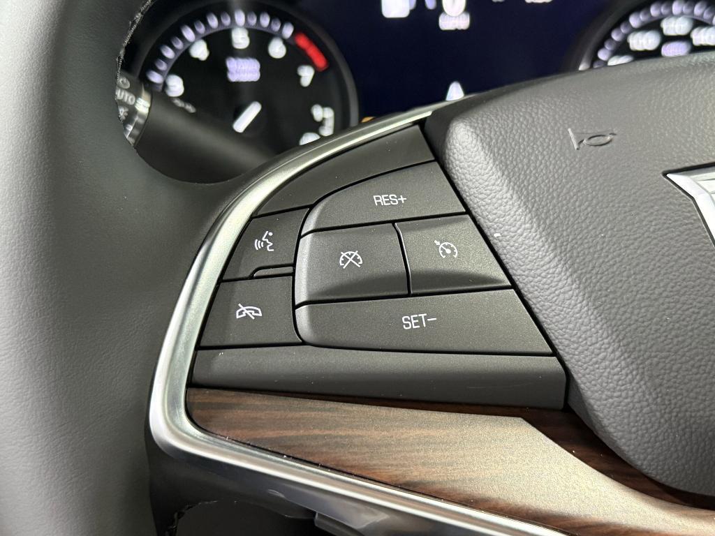 new 2025 Cadillac XT5 car, priced at $57,781