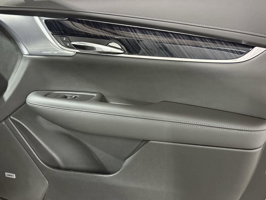 new 2025 Cadillac XT6 car, priced at $62,581