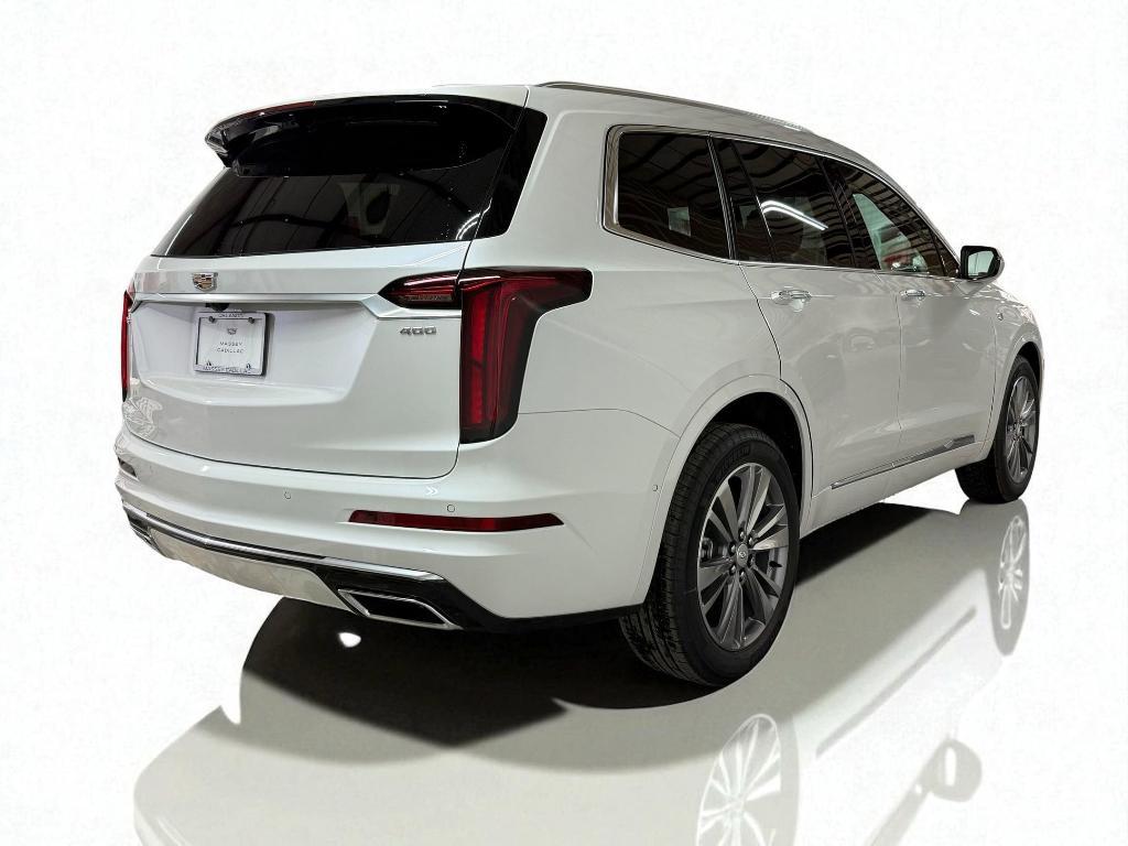 new 2025 Cadillac XT6 car, priced at $62,581