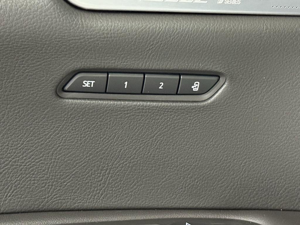 new 2025 Cadillac XT6 car, priced at $62,581