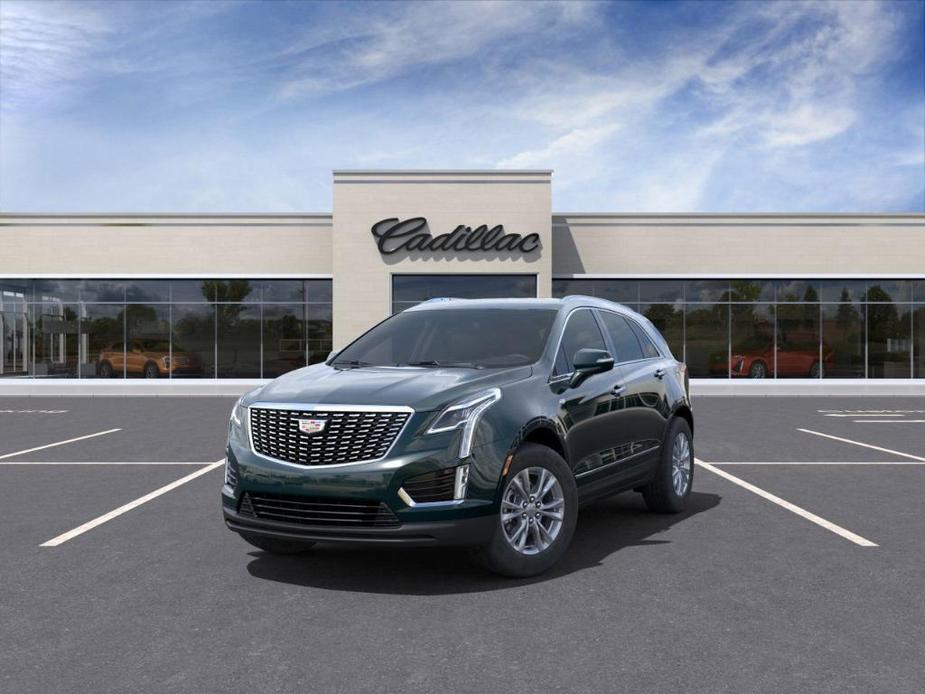 new 2025 Cadillac XT5 car, priced at $45,315