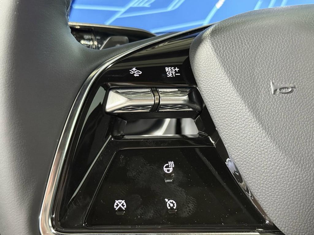 new 2025 Cadillac LYRIQ car, priced at $64,211