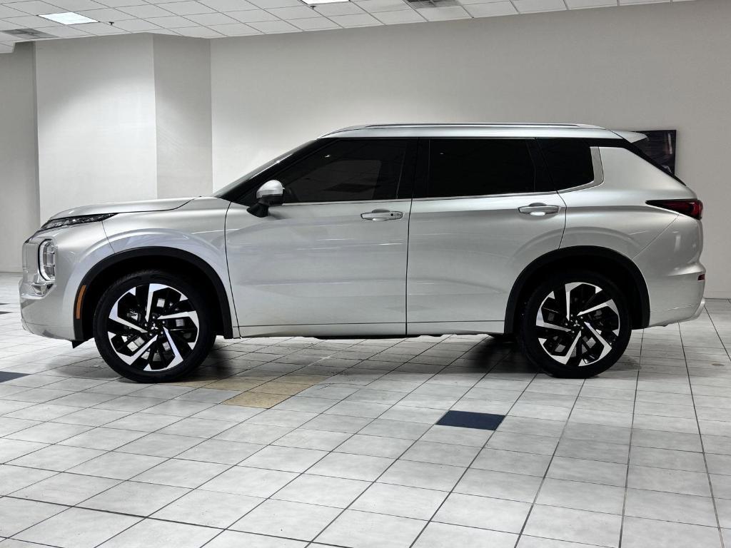 used 2024 Mitsubishi Outlander car, priced at $29,499