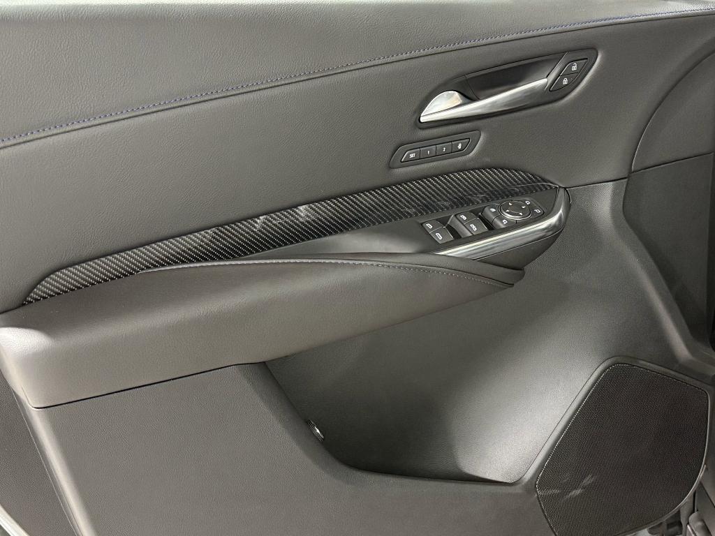 new 2025 Cadillac XT4 car, priced at $45,412