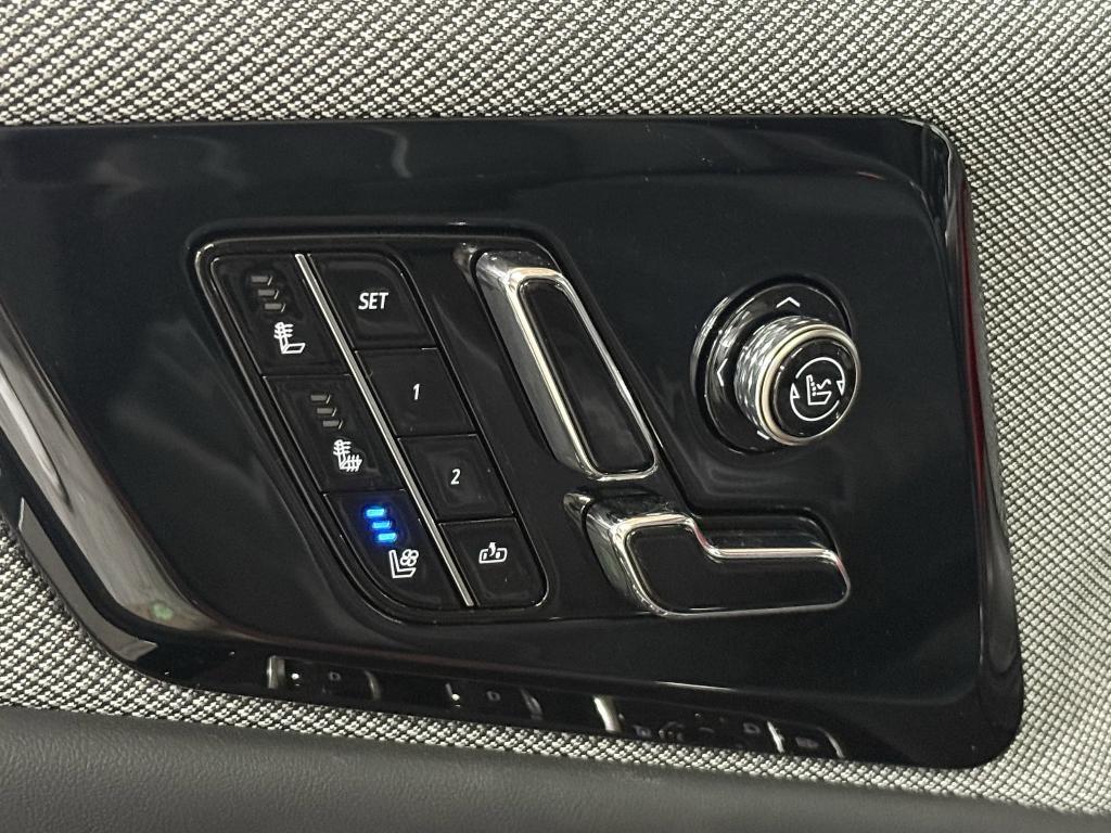 new 2025 Cadillac OPTIQ car, priced at $58,411
