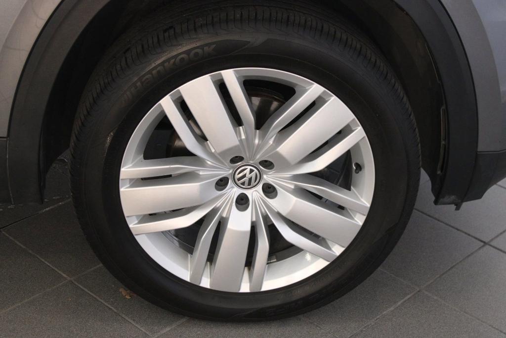 used 2020 Volkswagen Atlas car, priced at $19,998