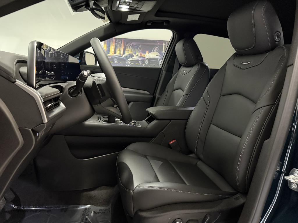 new 2025 Cadillac XT4 car, priced at $47,712