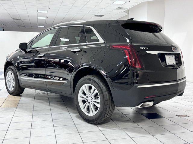 new 2025 Cadillac XT5 car, priced at $45,640