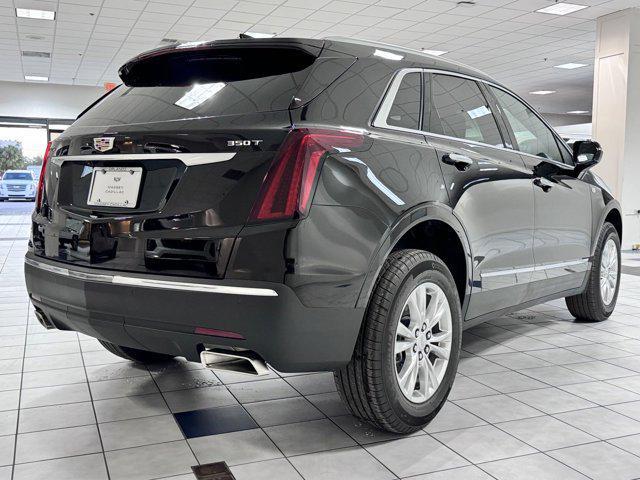 new 2025 Cadillac XT5 car, priced at $45,640