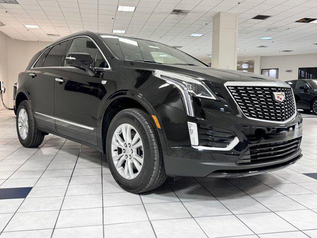 new 2025 Cadillac XT5 car, priced at $45,640