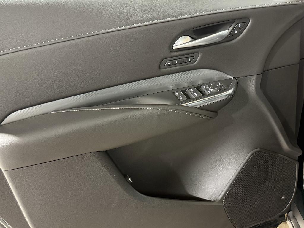 new 2025 Cadillac XT4 car, priced at $45,281