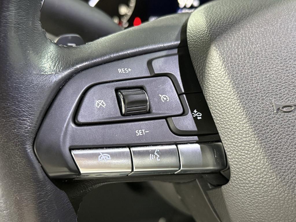 used 2021 Cadillac XT4 car, priced at $24,999