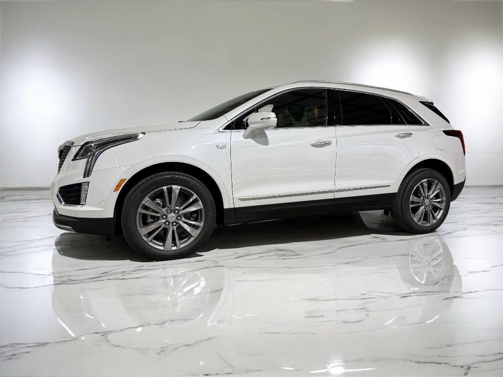 new 2025 Cadillac XT5 car, priced at $57,041