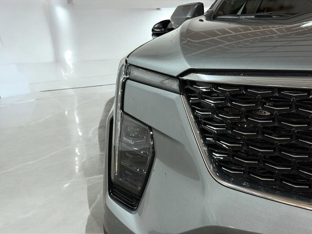 new 2025 Cadillac XT4 car, priced at $44,581