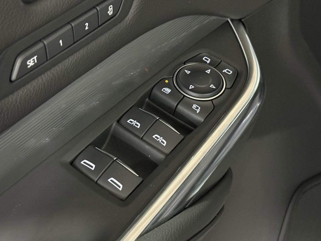 new 2025 Cadillac XT4 car, priced at $44,581