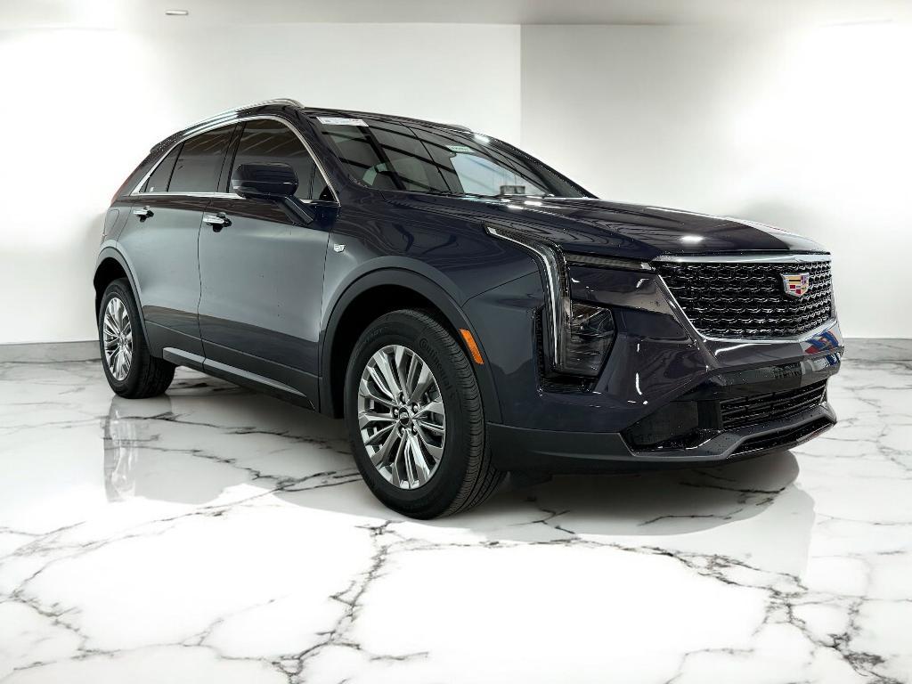 new 2025 Cadillac XT4 car, priced at $43,861