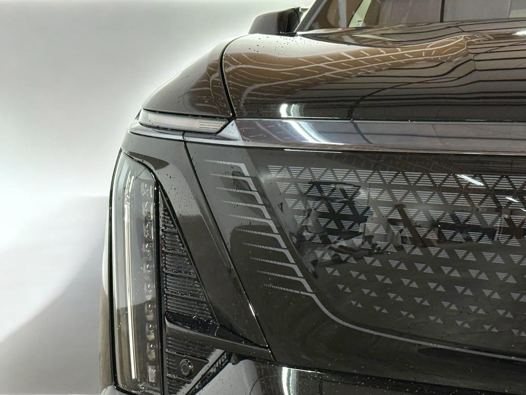 new 2026 Cadillac VISTIQ car, priced at $81,281