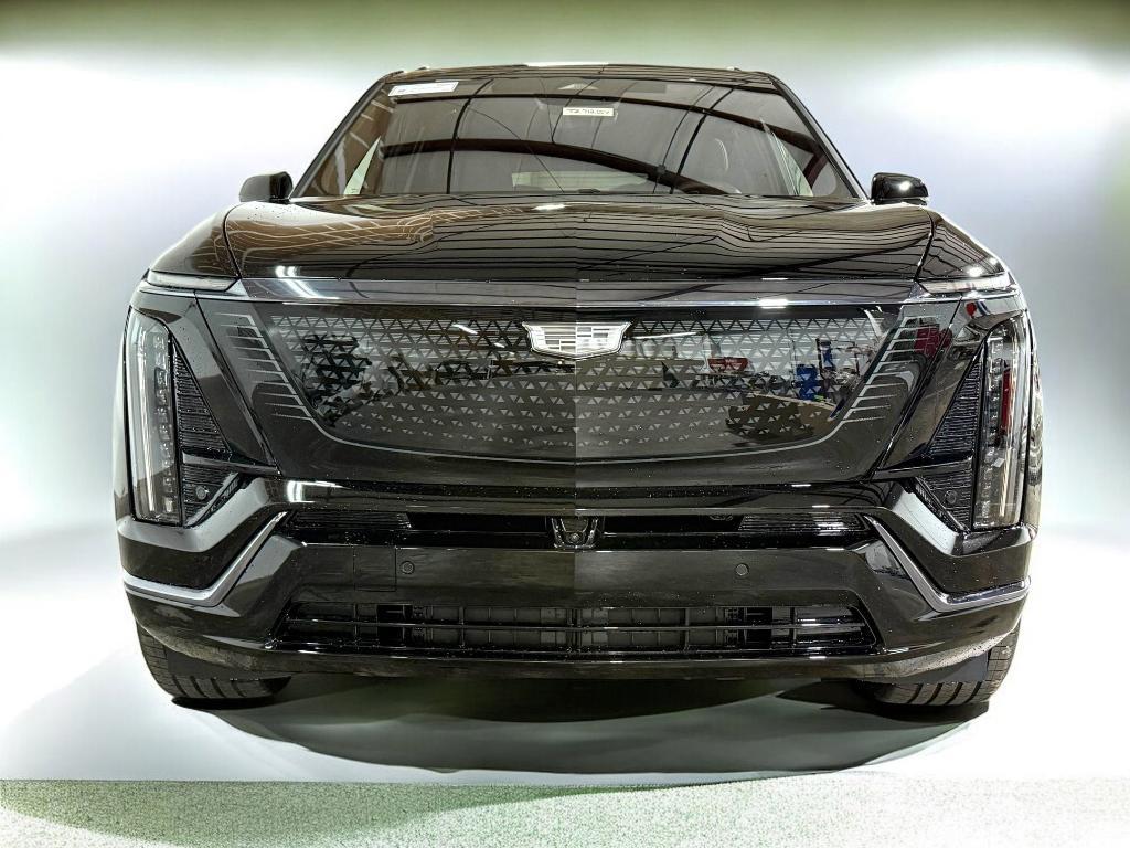 new 2026 Cadillac VISTIQ car, priced at $81,281