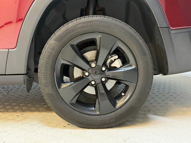 used 2021 Jeep Cherokee car, priced at $17,999