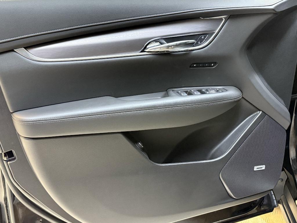 new 2025 Cadillac XT6 car, priced at $51,781