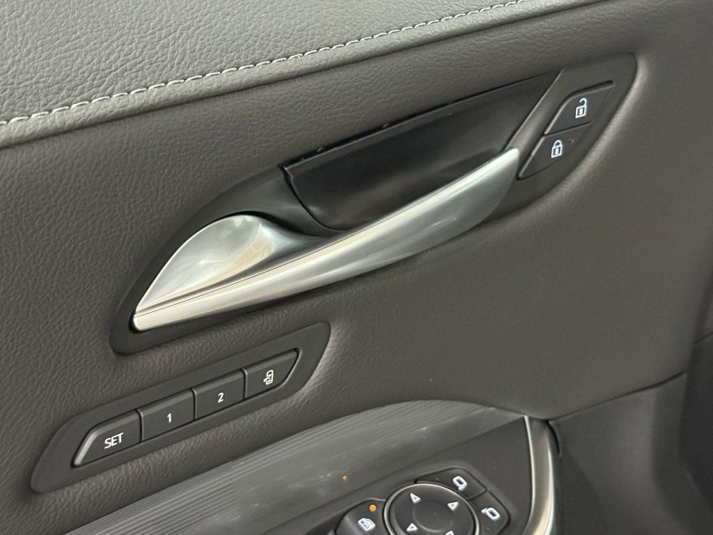 new 2025 Cadillac XT4 car, priced at $44,531