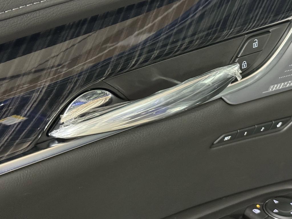 new 2025 Cadillac XT6 car, priced at $58,311