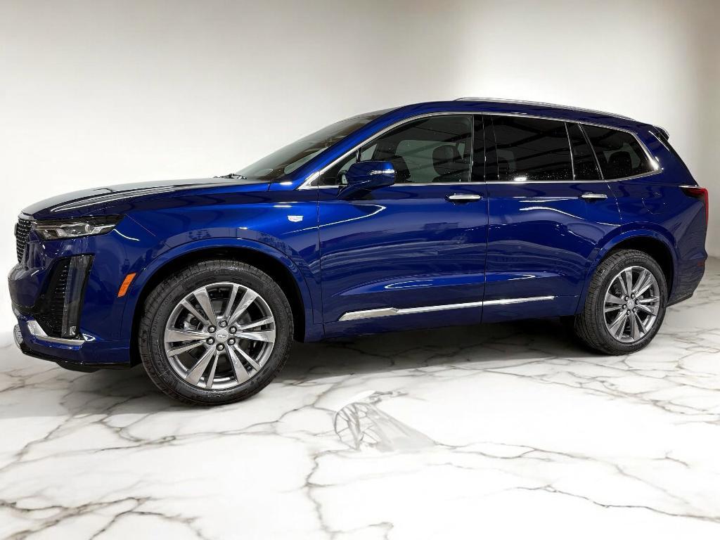 new 2025 Cadillac XT6 car, priced at $58,311