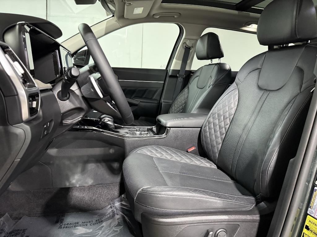 used 2021 Kia Sorento car, priced at $30,999