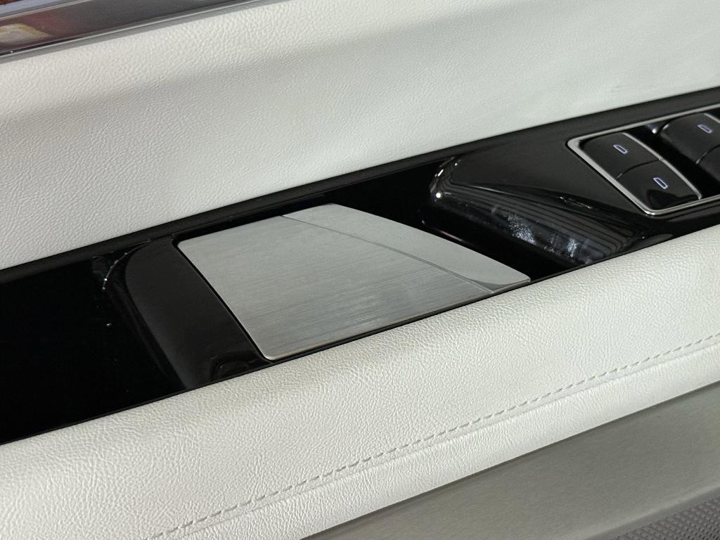 new 2026 Cadillac VISTIQ car, priced at $81,711