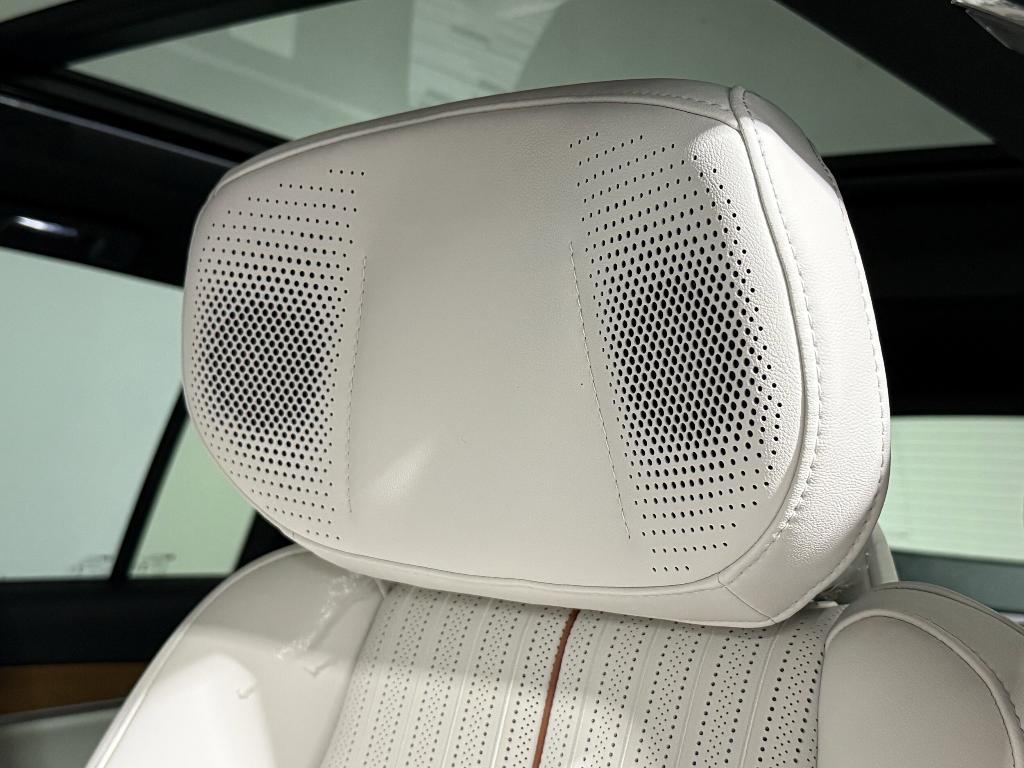 new 2026 Cadillac VISTIQ car, priced at $81,711