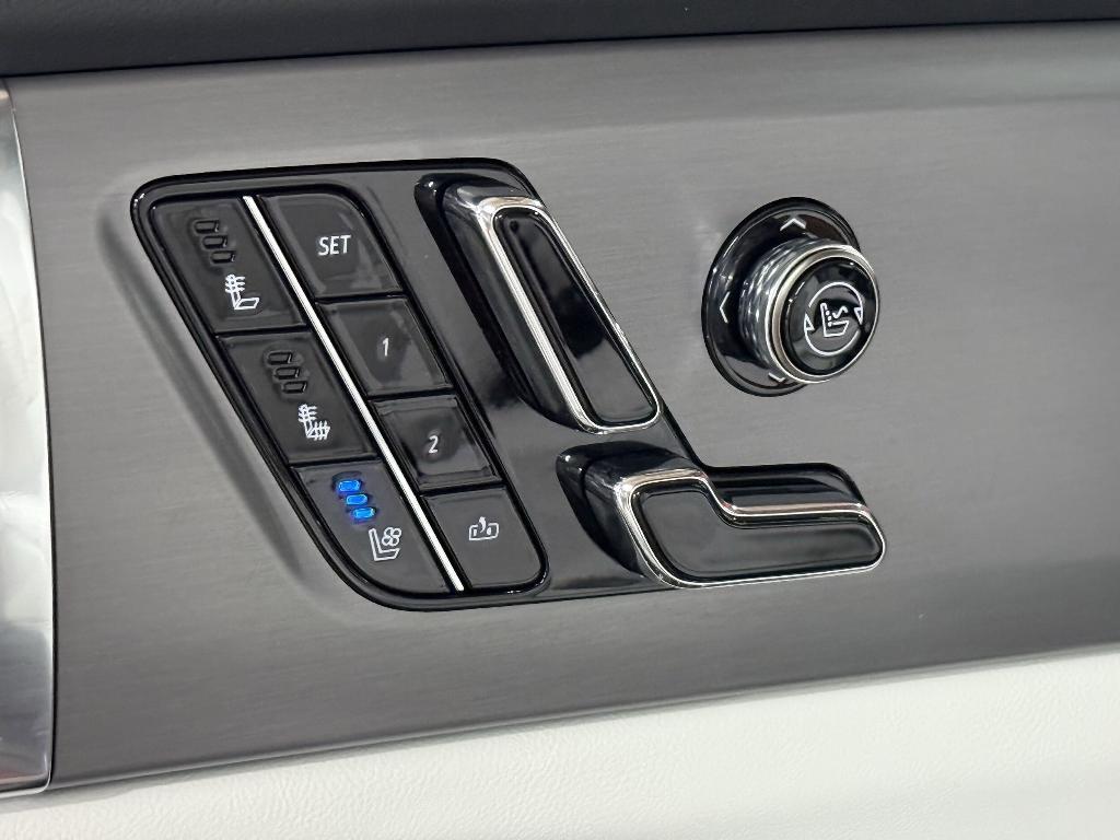 new 2026 Cadillac VISTIQ car, priced at $81,711